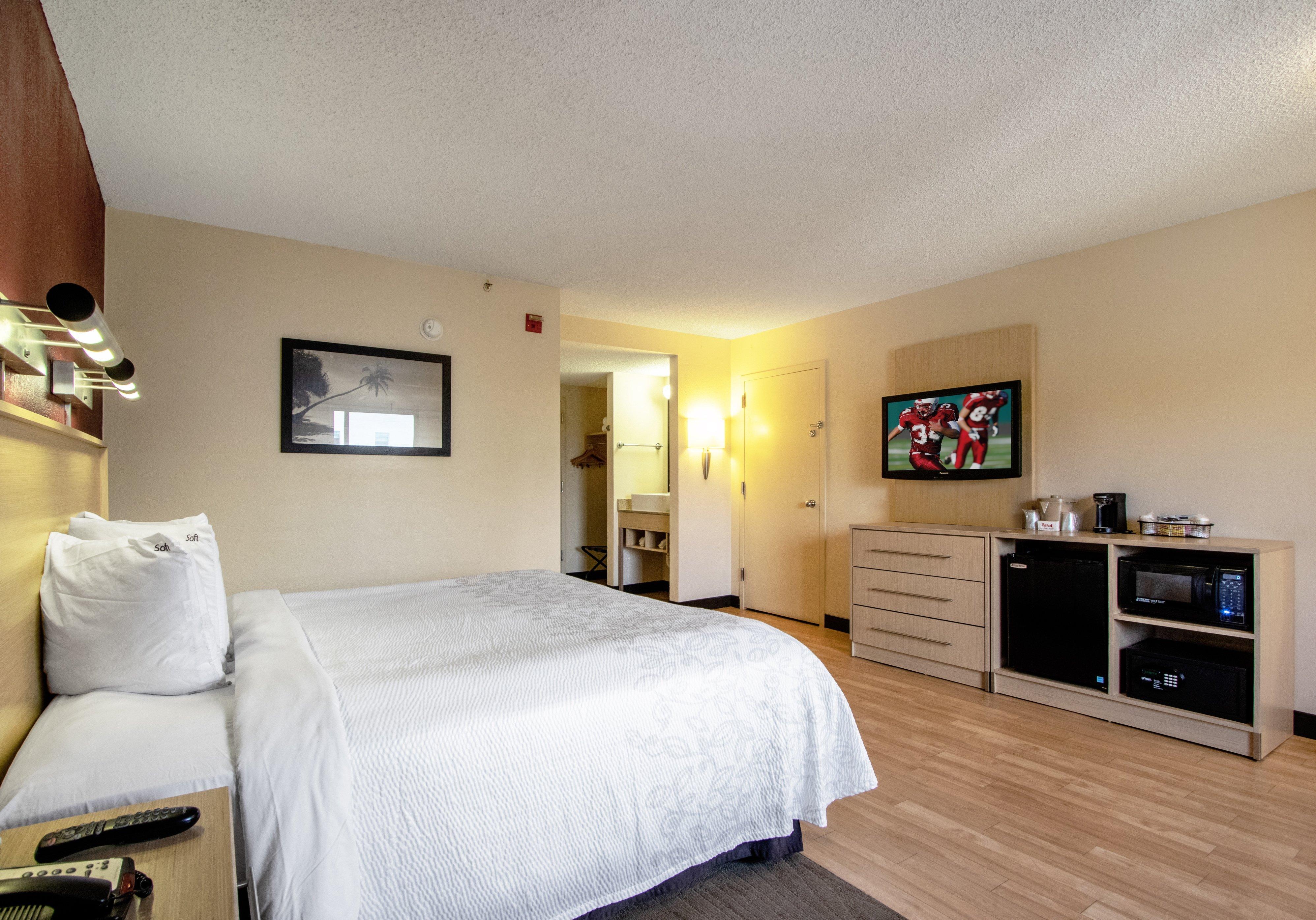Red Roof Inn Plus+ West Palm Beach Bagian luar foto