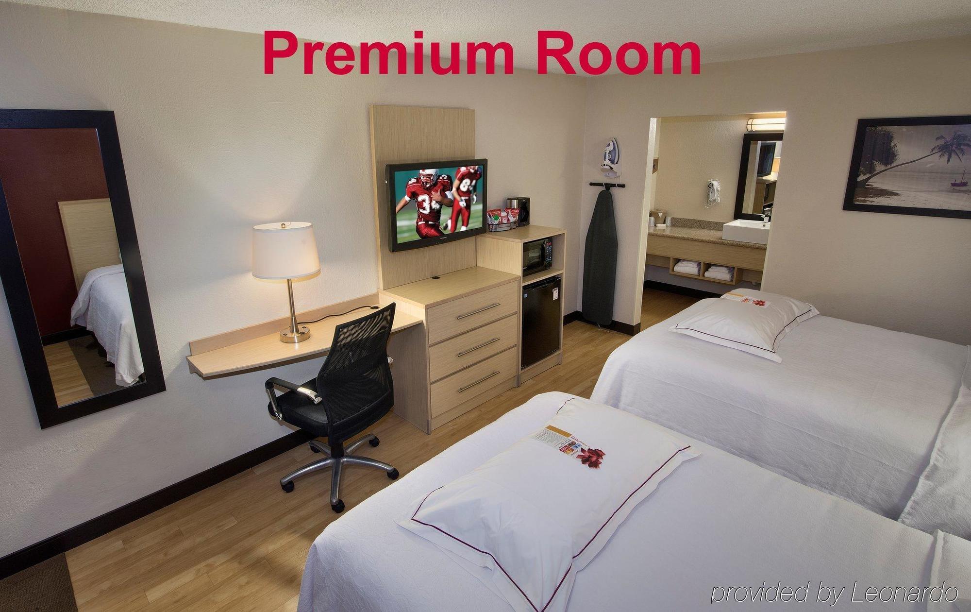 Red Roof Inn Plus+ West Palm Beach Bagian luar foto