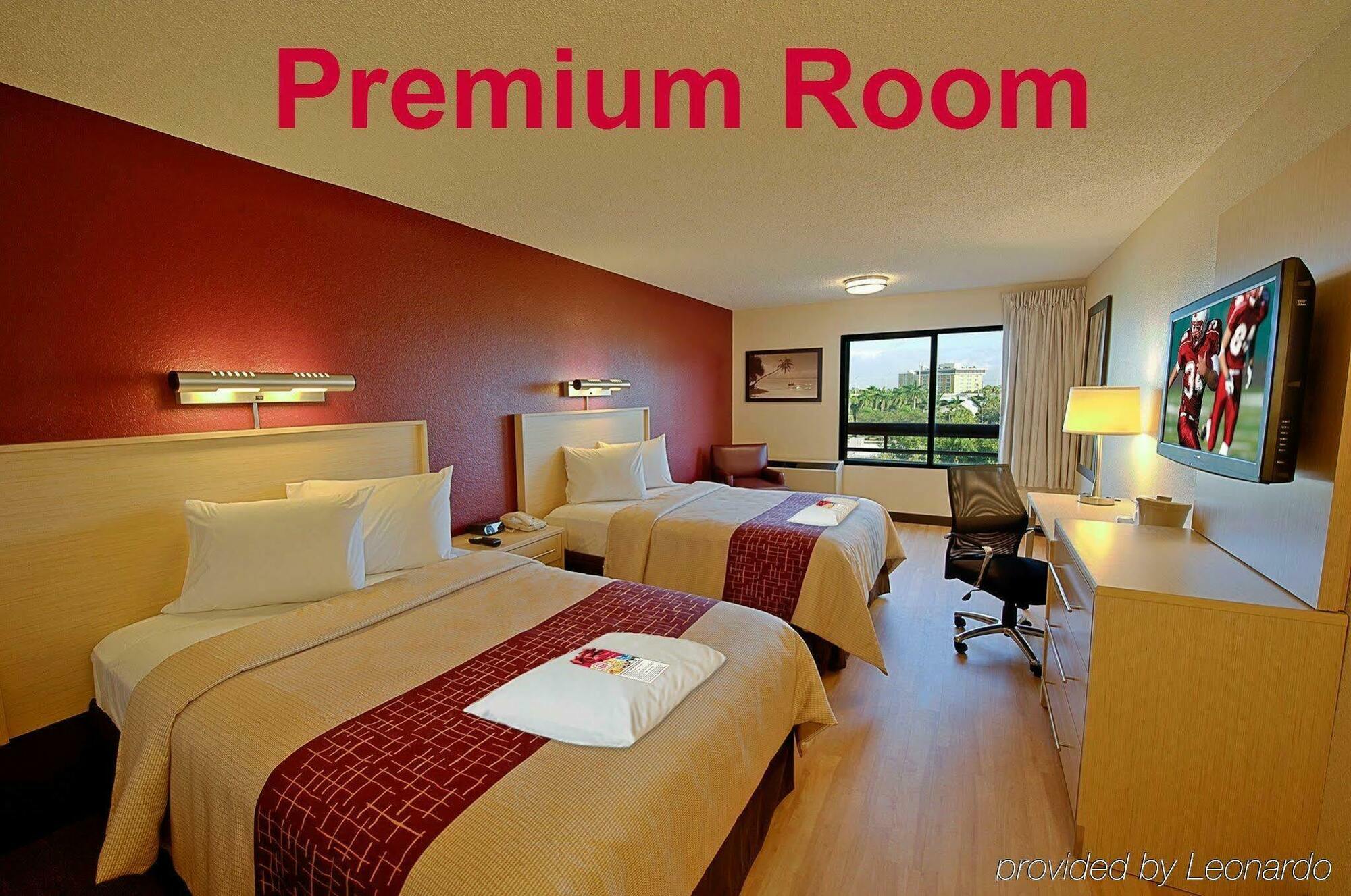 Red Roof Inn Plus+ West Palm Beach Bagian luar foto