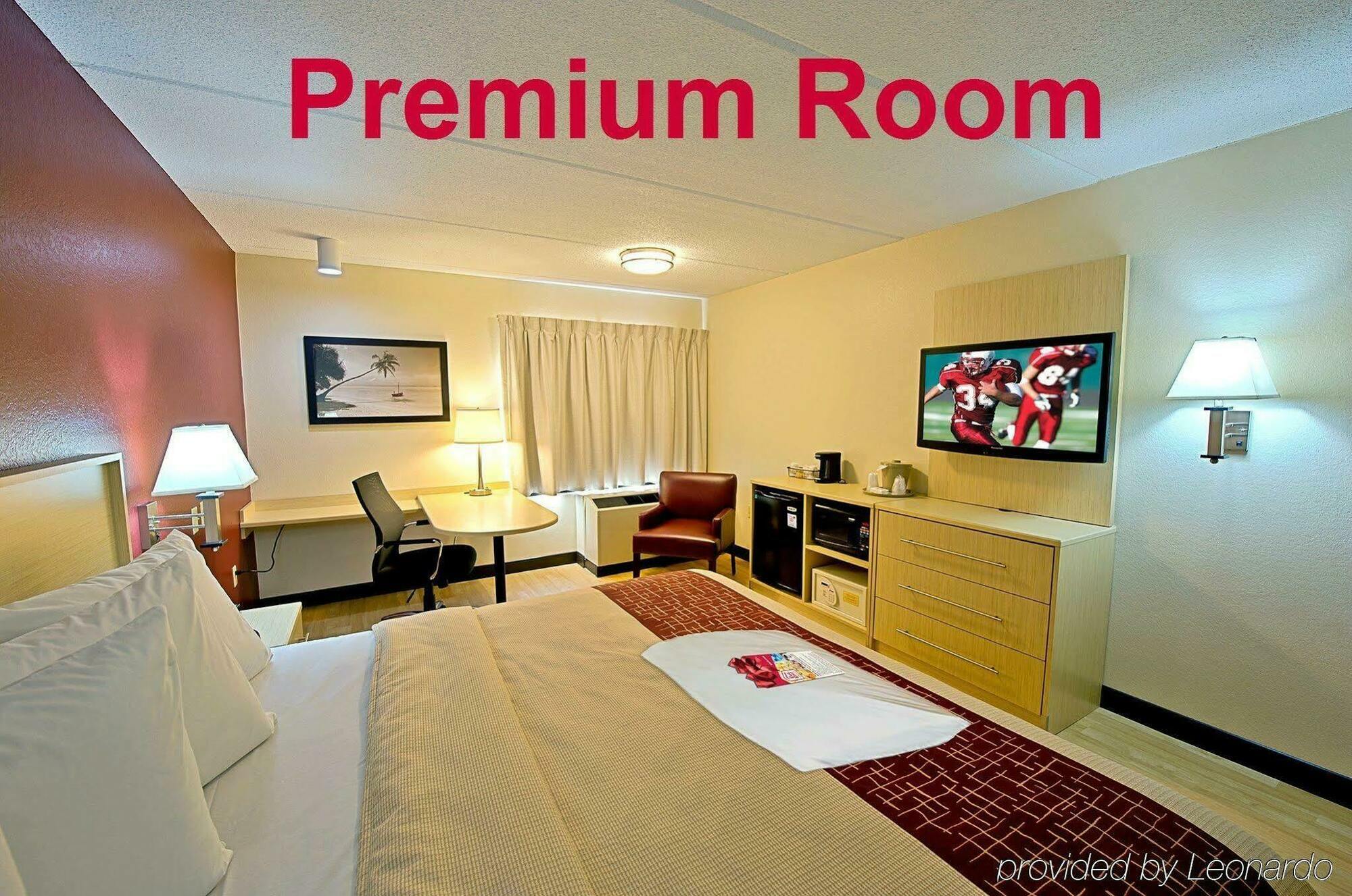 Red Roof Inn Plus+ West Palm Beach Bagian luar foto